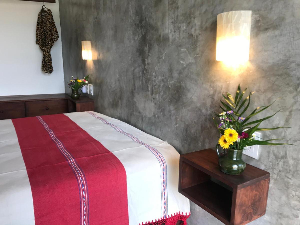 Casa Monika Hotel Puerto Escondido  Buitenkant foto