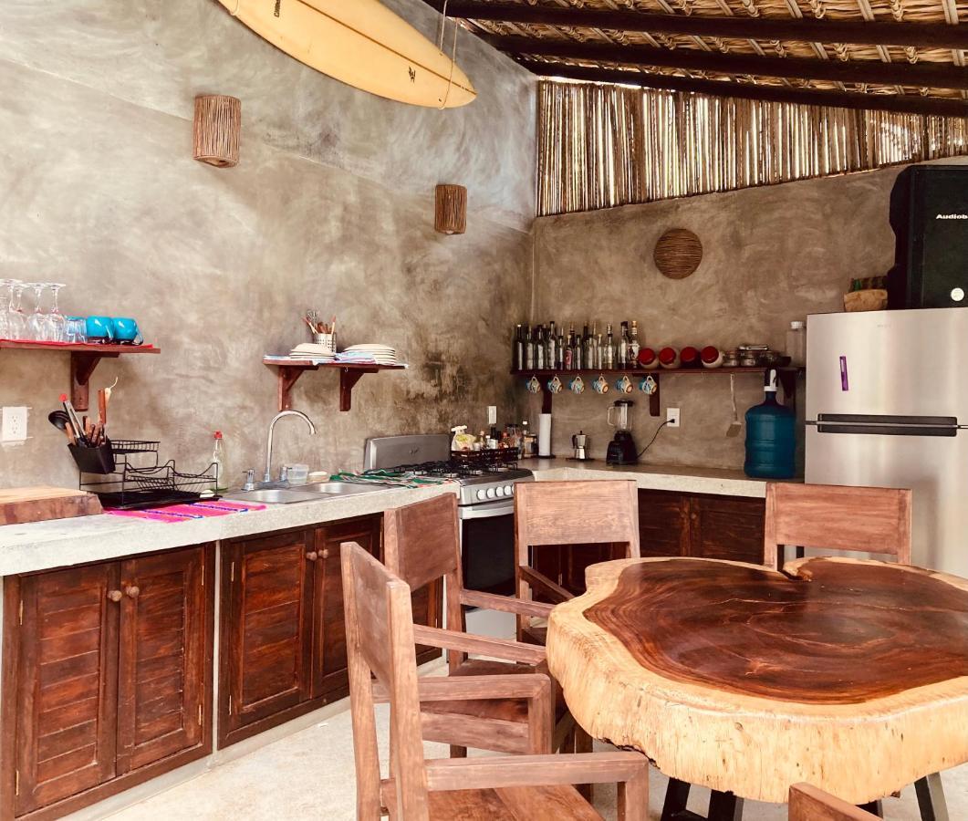 Casa Monika Hotel Puerto Escondido  Buitenkant foto